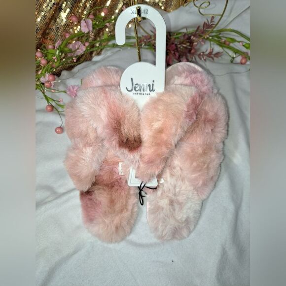 Jenni Intimates Slippers - Picture 3 of 8